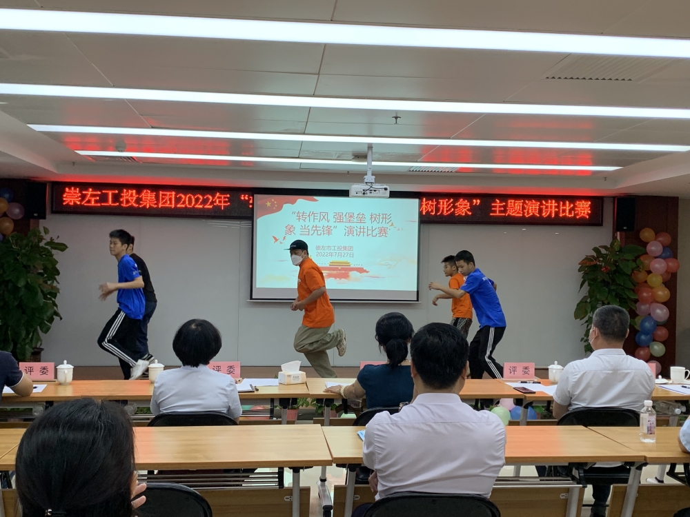 街舞表演图片(1).jpg