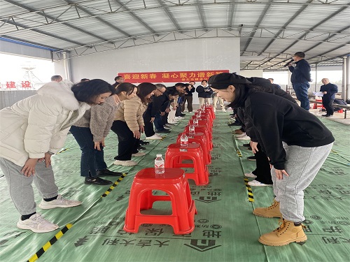 图6 抢宝物游戏现场.jpg